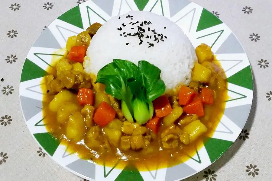 咖喱鸡肉饭