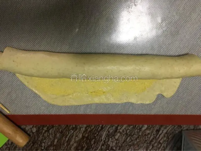 由上至下卷起
