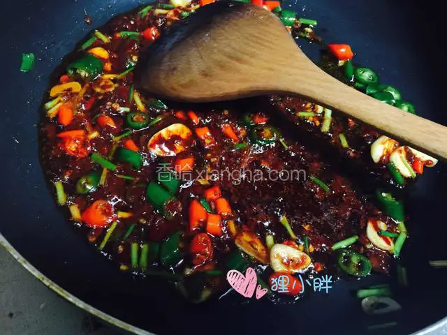 将郫县豆瓣炒出红油