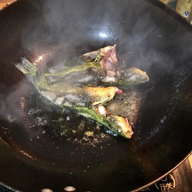 翻过来煎另一面