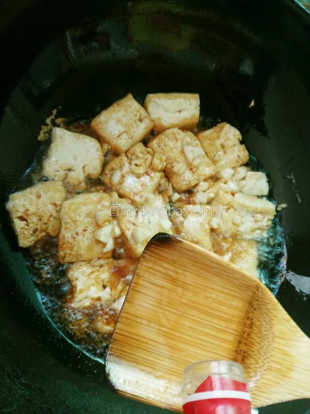 添加适量生抽