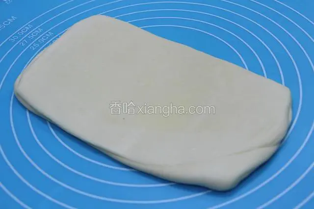 将其再次擀长