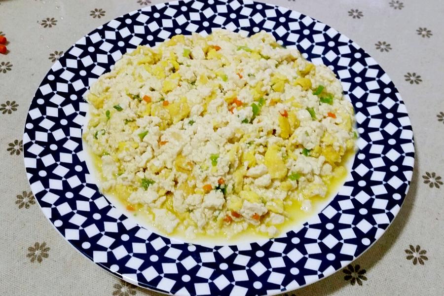 鸡刨豆腐