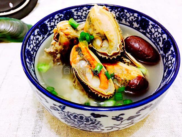 成品图（撒上葱花），味道十分鲜甜。