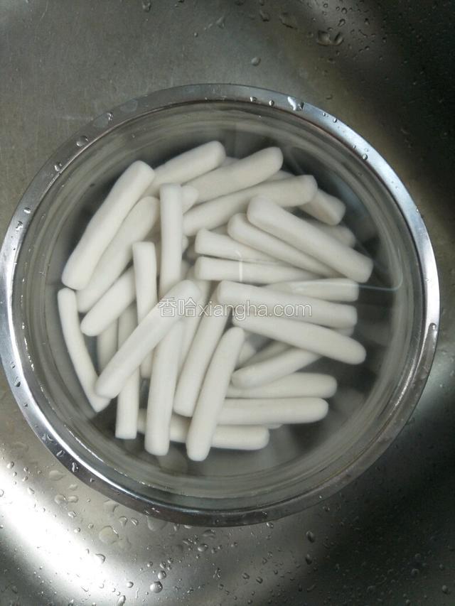 捞出过凉水，直到完全冷却