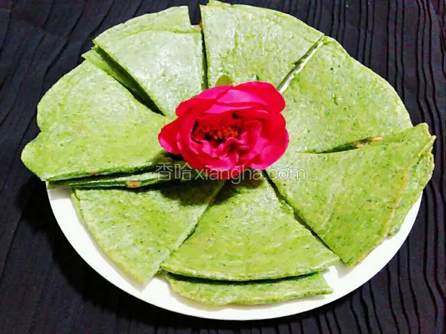 菠菜肉松饼
