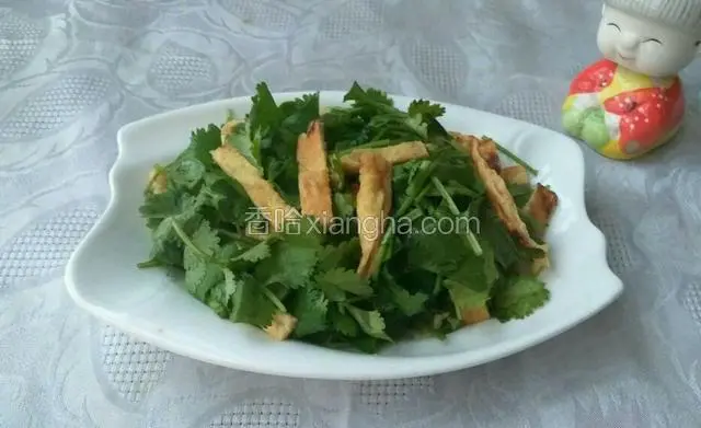 香菜拌鸡蛋