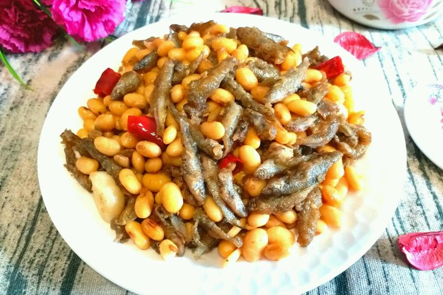小鱼炖豆芽