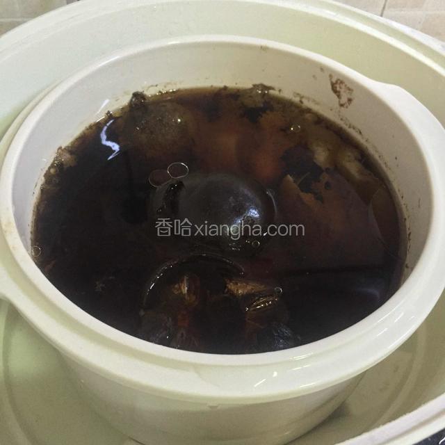 炖好，加进适量盐就可以食用了