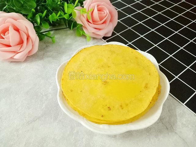 这个份量做了8块面饼，来不及拍照被某人带走了四块