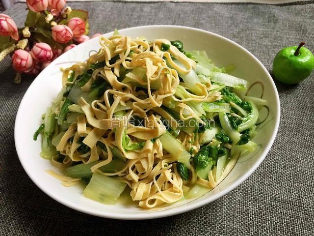 青菜炒千张