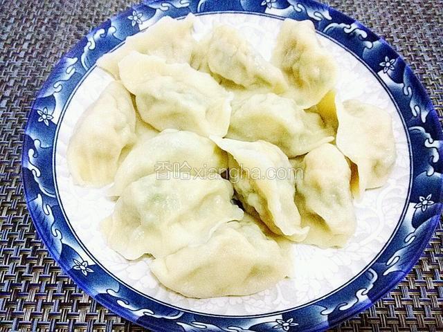 韭菜苔虾仁水饺