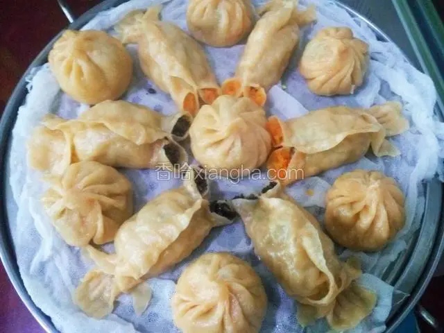 还好 颜色没太大变化 只是金鱼变肿了 (‘-‘*)