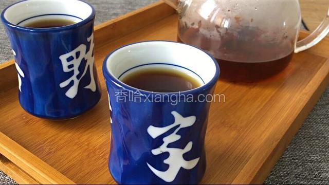 荷叶决明子玫瑰茶