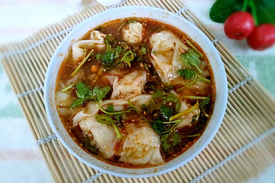 酸辣馄饨
