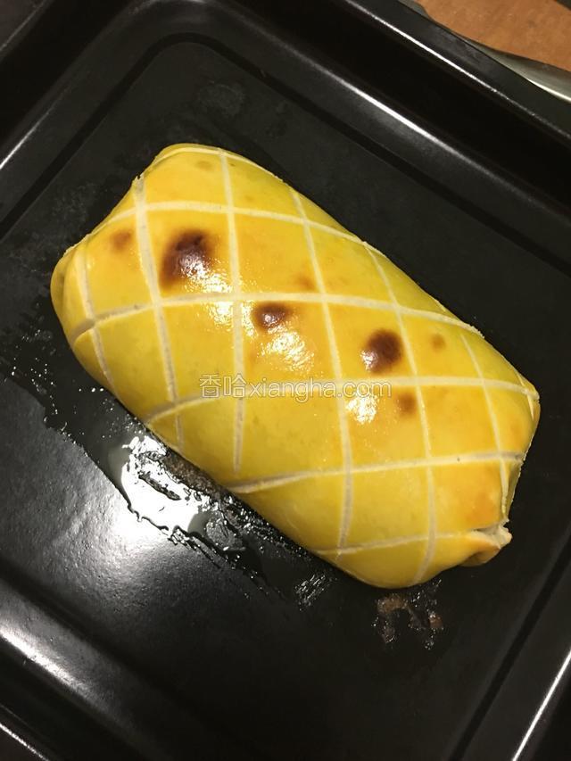 时间到了，取出烤好的牛排，很期待里面的效果