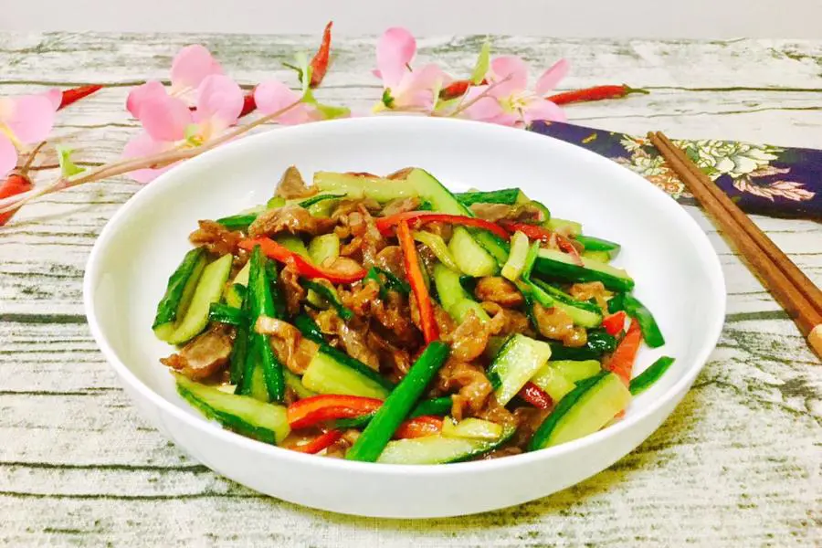 炒鸡胗
