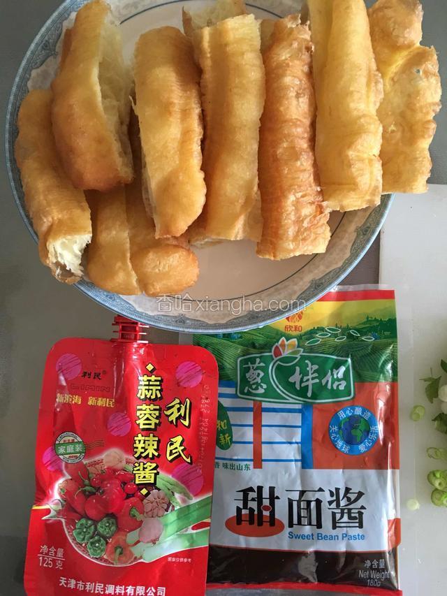 果子切段备用