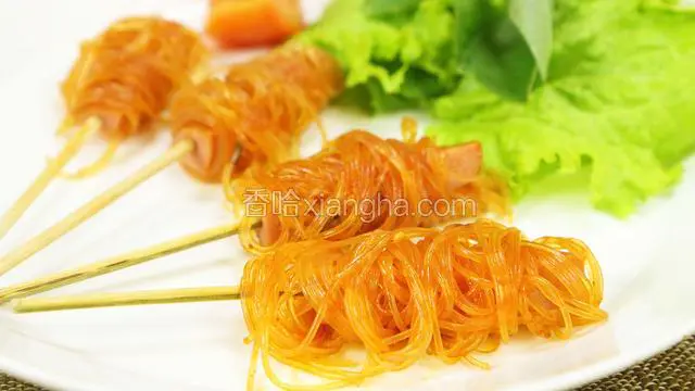 火鸡粉丝香肠串