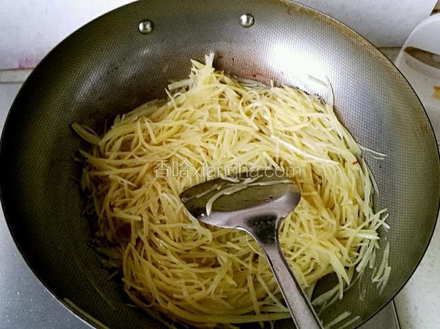 翻炒均匀