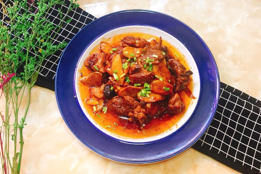 鸭肉烧茭白
