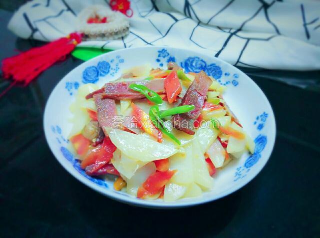 土豆片炒腊肉