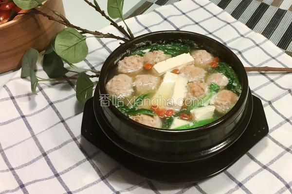 油麦菜肉丸豆腐汤