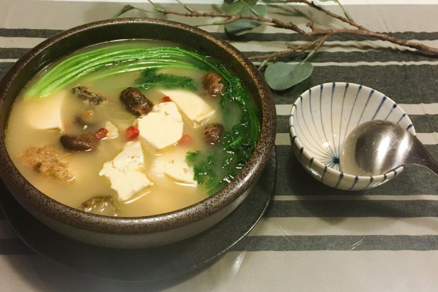 黑鱼豆腐汤