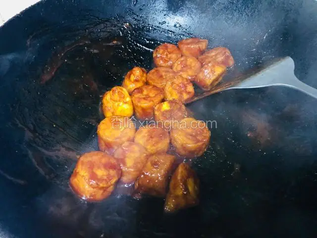 全部裹上一层汁即可
