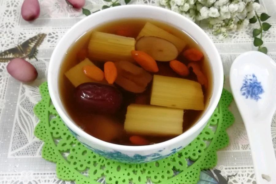 甘蔗红枣杞子冰糖水