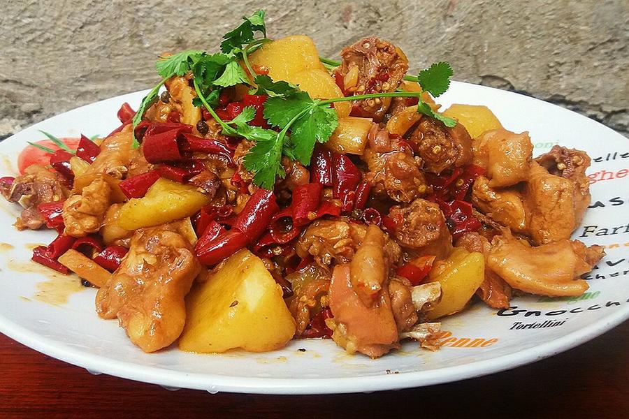 土豆黄焖鸡