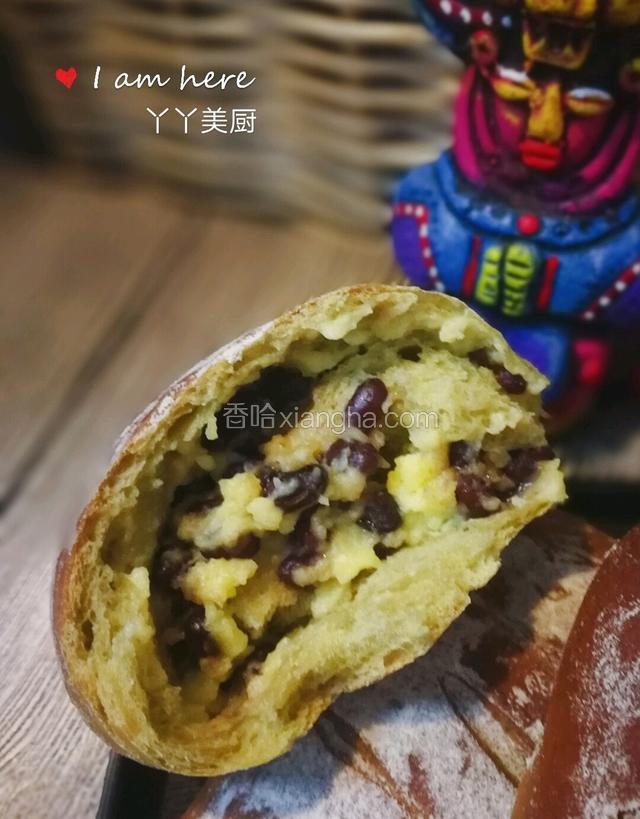 就是抹茶粉不好，绿色不正，偏黄，烤出来都像原味了，所以黄得萌哒哒的卡仕达酱都不明星了。