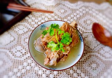 當歸棒骨湯