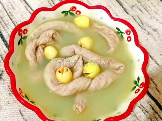 莲子小肠汤，非常适合小孩子降火食