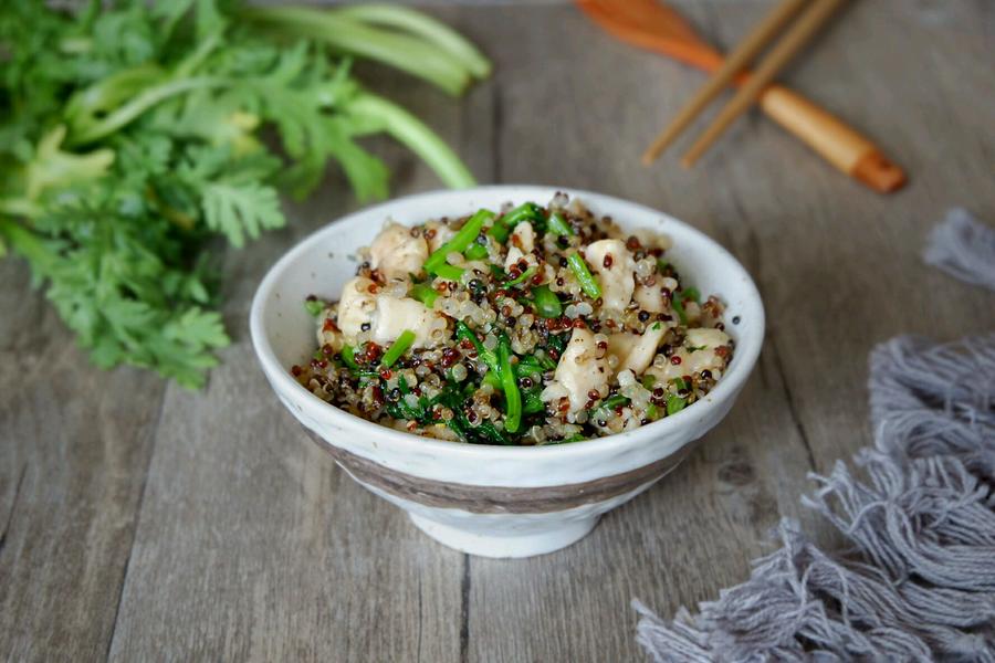 茼蒿鸡肉藜麦饭