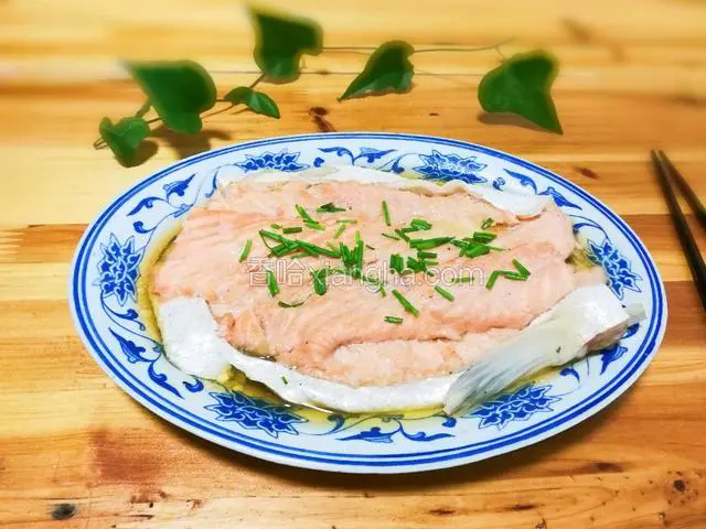 葱花三文鱼骨