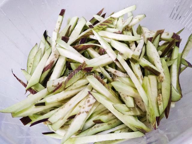 茄子沥水