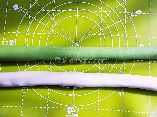 分别搓成长条