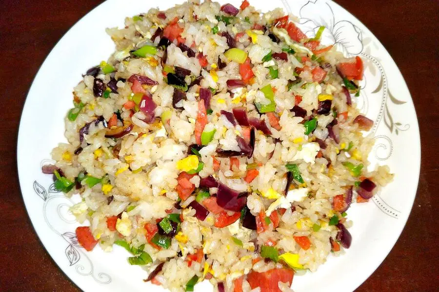 七彩蛋炒饭