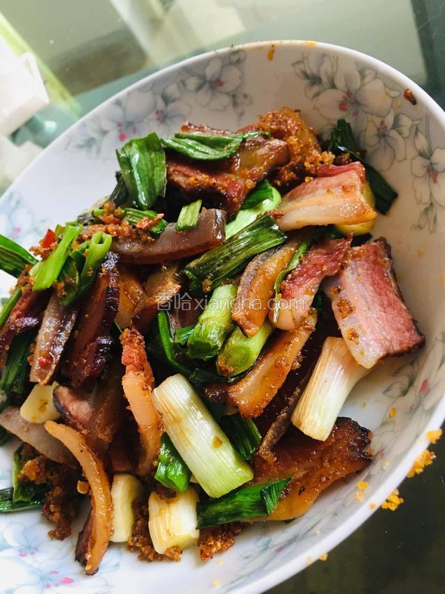 榨广椒炒熏肉