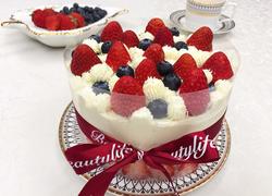 草莓水果奶油蛋糕（六寸）