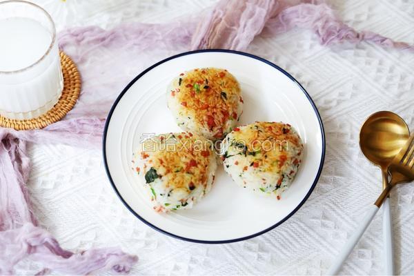 培根青菜烤饭团