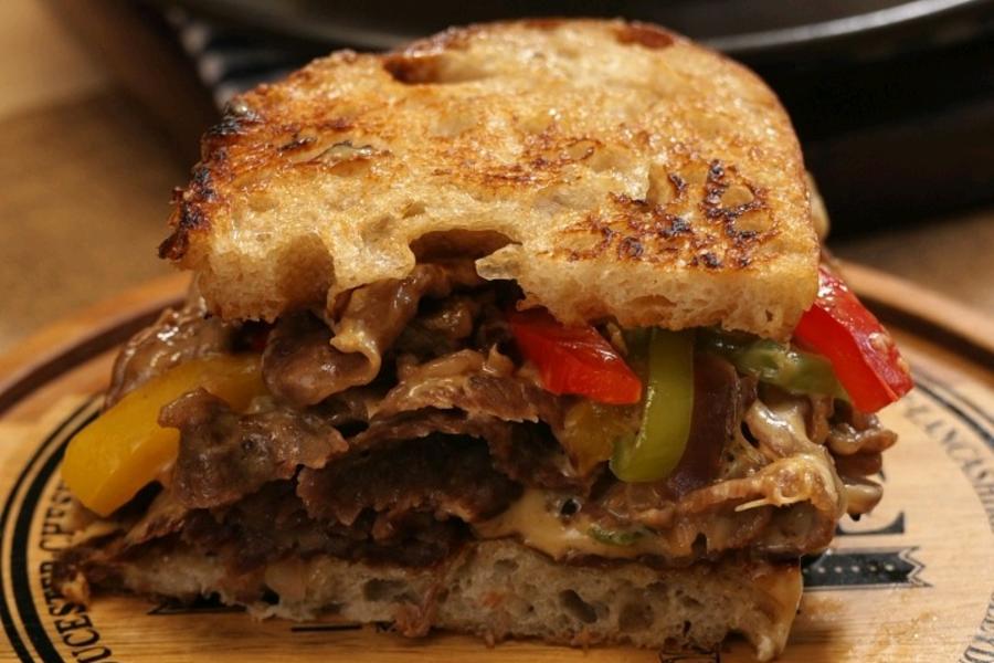 黑松露照烧牛肉三明治