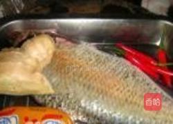 火腿开屏鱼的做法图解1