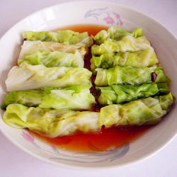 蒸圆白菜肉卷的做法[图]
