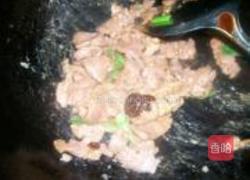黄瓜木耳炒肉的做法图解5