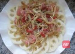 银鱼肉丝蒸藕片的做法图解4