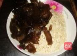 金针菇卷心菜炒鸡蛋的做法图解3