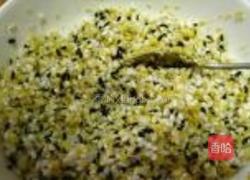 鱼子粽的做法图解2