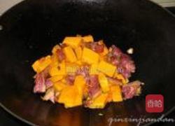 南瓜焖腊鸭腿的做法图解4